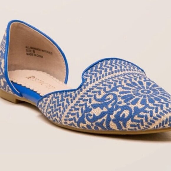 Women's Restricted, D’Orsay Glory Blue Flat blue and tan 6.5 - Picture 16 of 17
